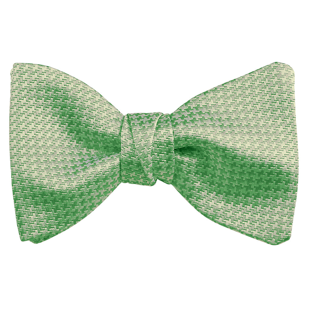 Z10010B Pre-Tied Bowtie