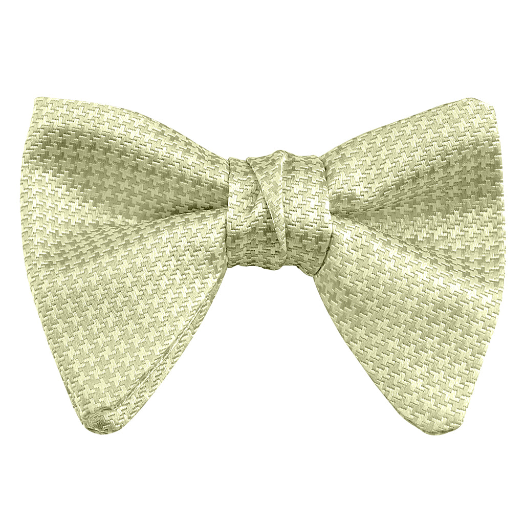 Z10010-501TF Pre-Tied Bowtie - Saki