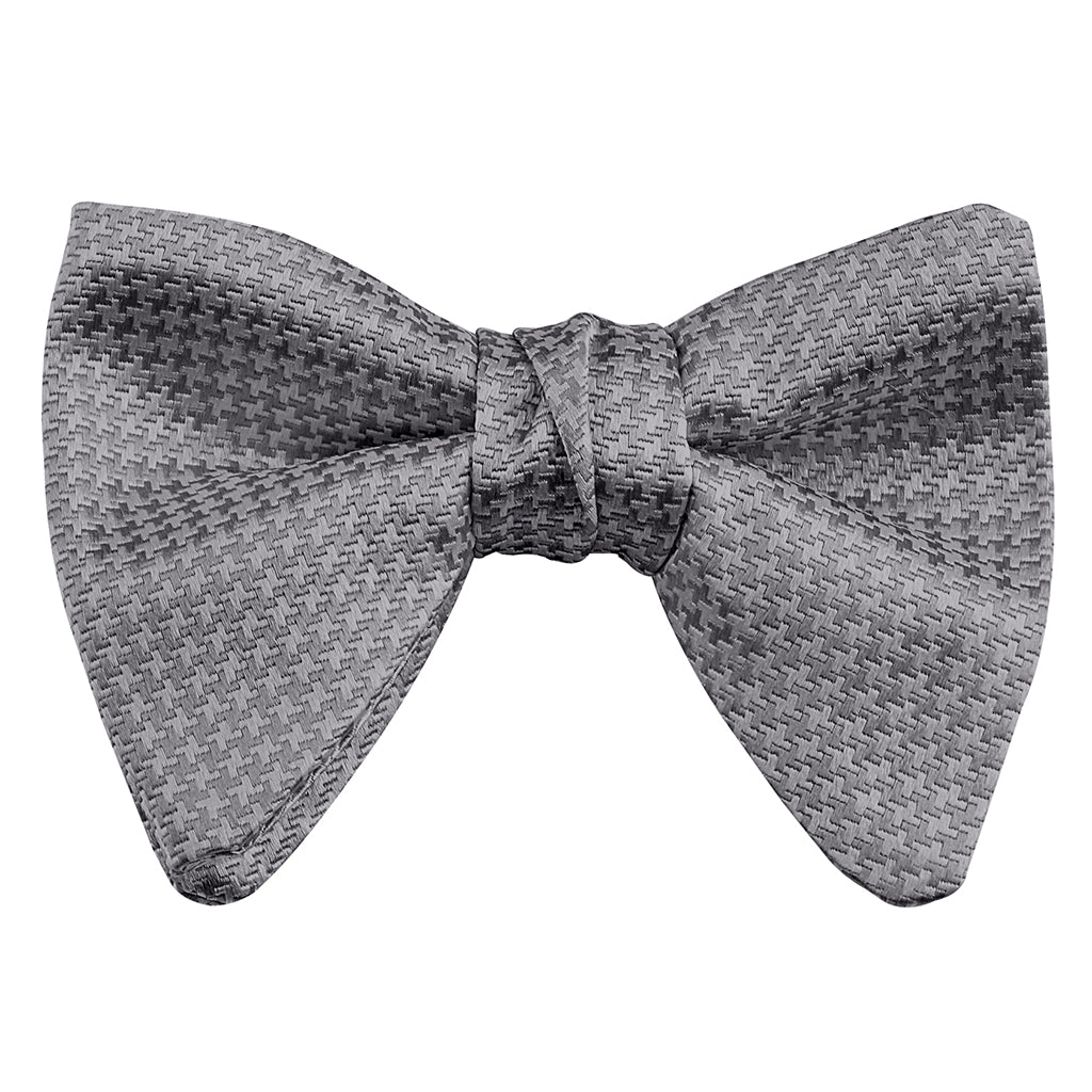 Z10010-501TF Pre-Tied Bowtie - Saki