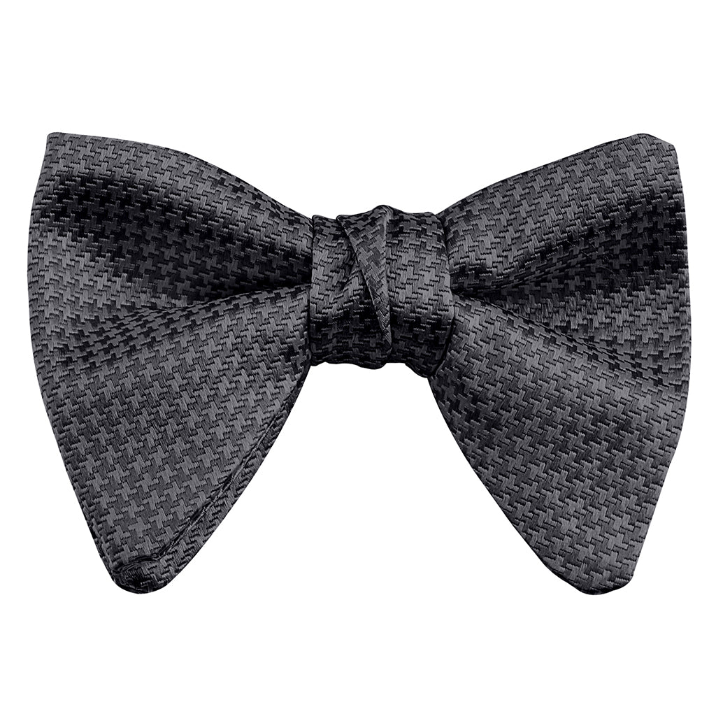 Z10010-501TF Pre-Tied Bowtie - Saki