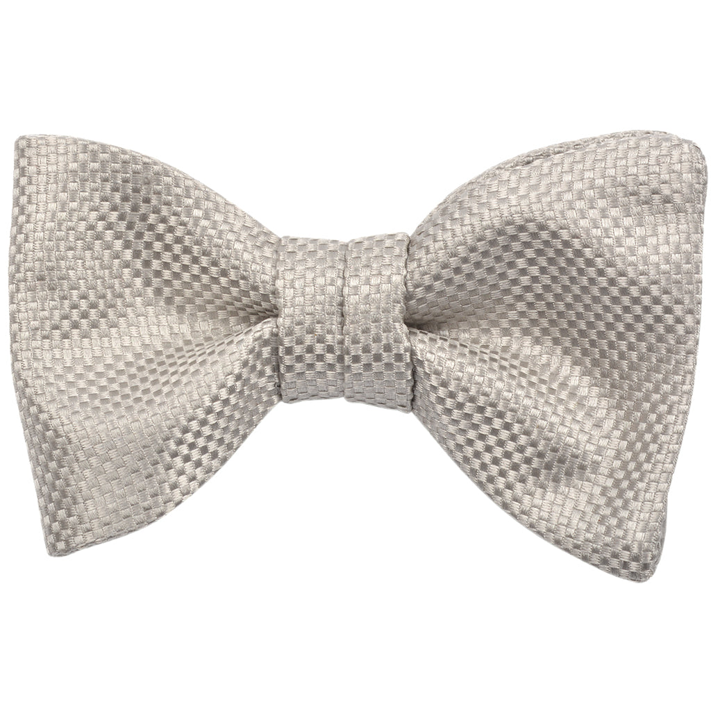 K60050-501CL Classic Pre-Tied Bowtie