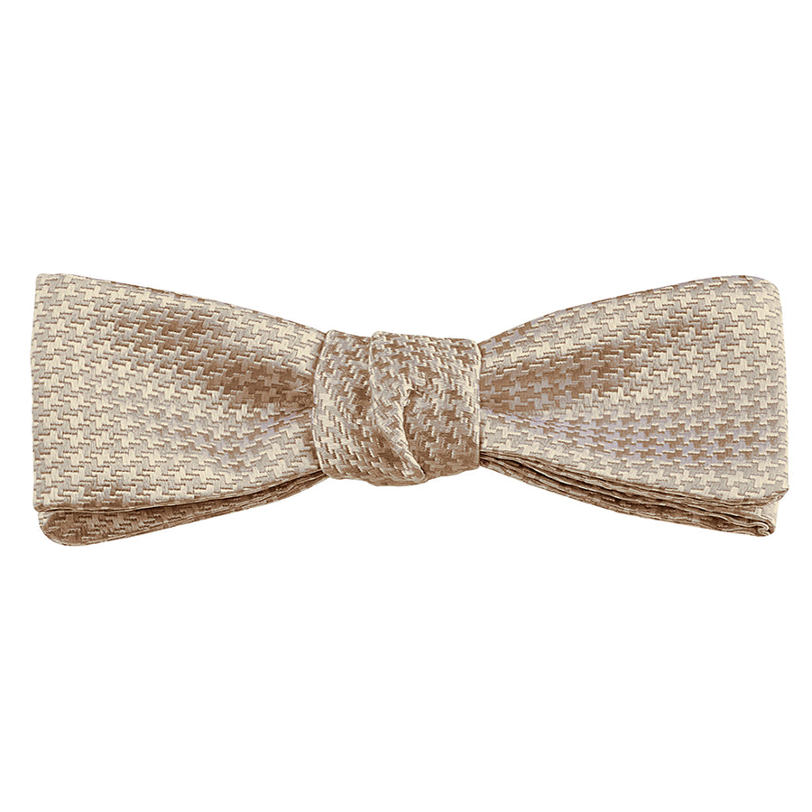 Z10010B  Pre-Tied Bowtie